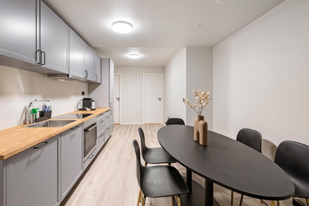 Enter Tromso - 3 Bedroom Home ภายนอก รูปภาพ