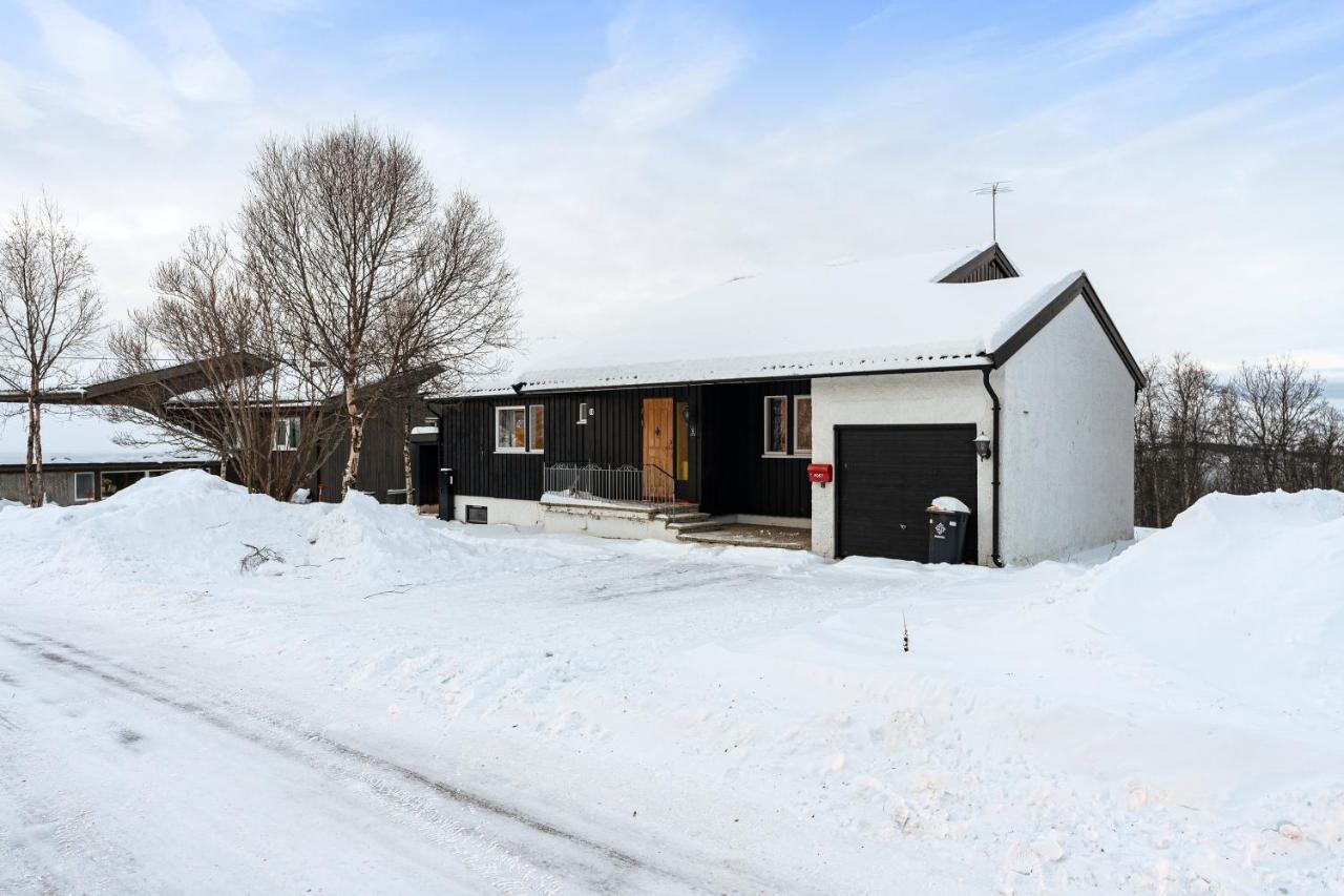 Enter Tromso - 3 Bedroom Home ภายนอก รูปภาพ