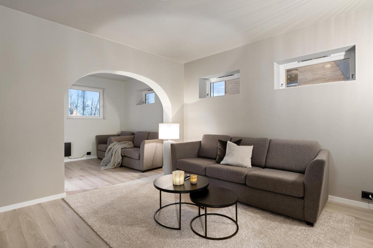 Enter Tromso - 3 Bedroom Home ภายนอก รูปภาพ